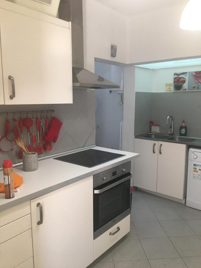 3 Bedroom Town House - Historic Centre Of Cascais. 100 Mts From The Beach And Centre Of Cascais Kültér fotó