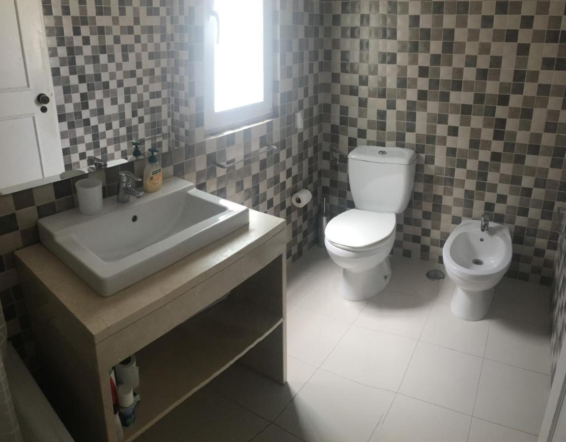 3 Bedroom Town House - Historic Centre Of Cascais. 100 Mts From The Beach And Centre Of Cascais Kültér fotó