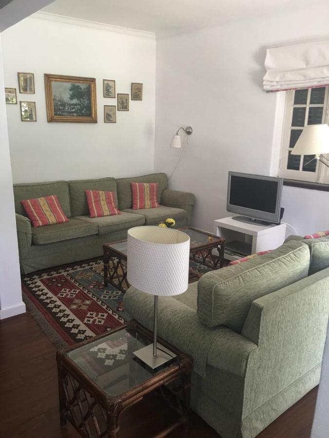 3 Bedroom Town House - Historic Centre Of Cascais. 100 Mts From The Beach And Centre Of Cascais Kültér fotó